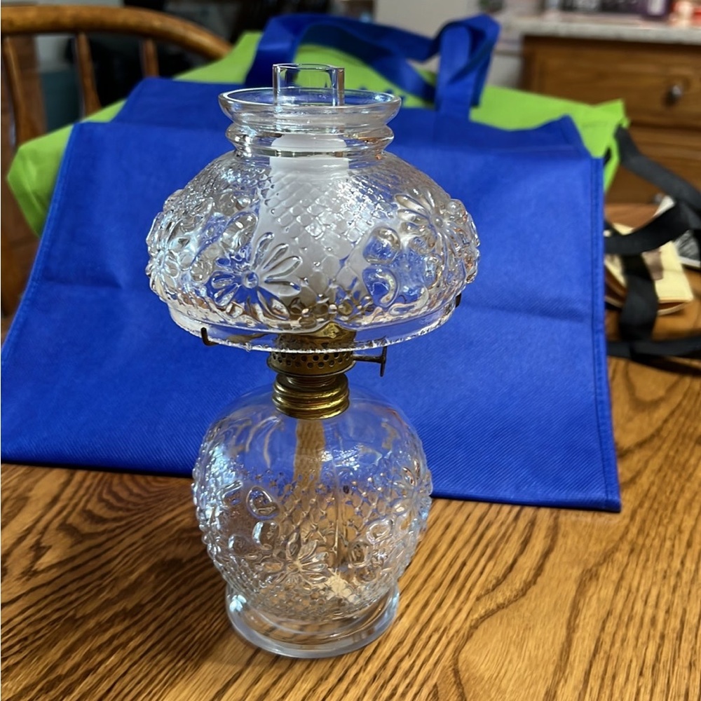 Small oil lantern